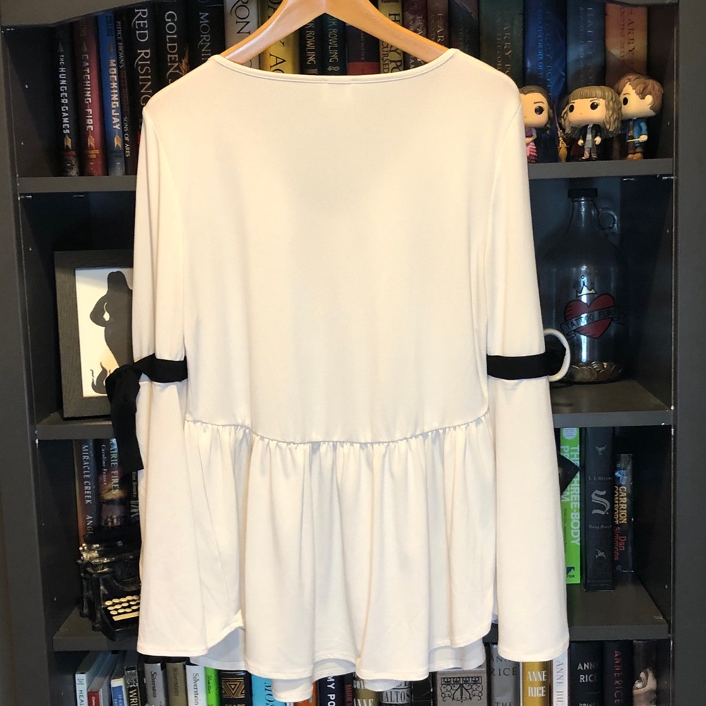 Cupio Blouse Size Large - Picture 2 of 4